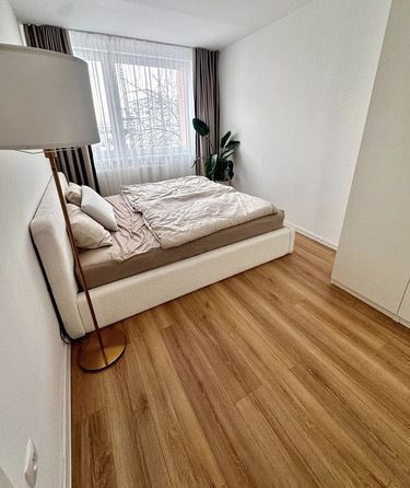 Na prenájom slnečný 3-izbový byt v Bratislave III TOP