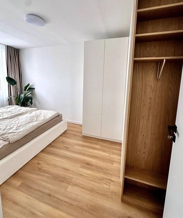 Na prenájom slnečný 3-izbový byt v Bratislave III TOP