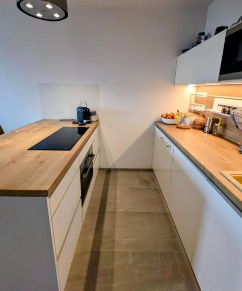 Na predaj zariadený 2-izbový byt vo vyššom štandarde - Bratislava IV TOP