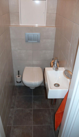 Na prenájom priestranný 4-izbový byt na Martinengovej ulici - Bratislava I TOP