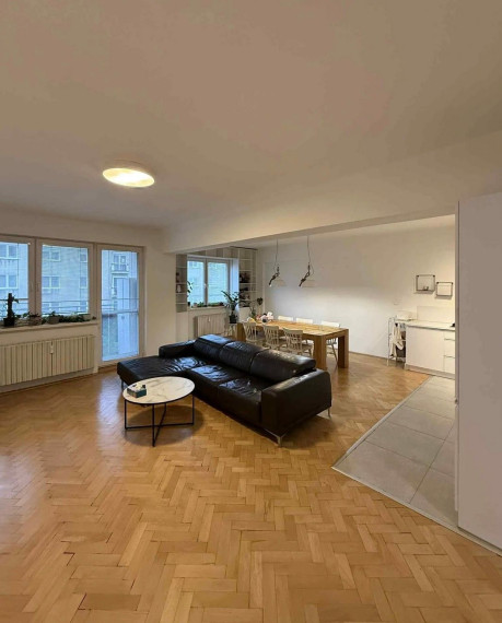 Na prenájom pekný 4-izbový byt na Blumentálskej ulici - Bratislava I TOP