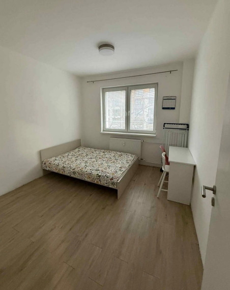 Na prenájom pekný 4-izbový byt na Blumentálskej ulici - Bratislava I TOP