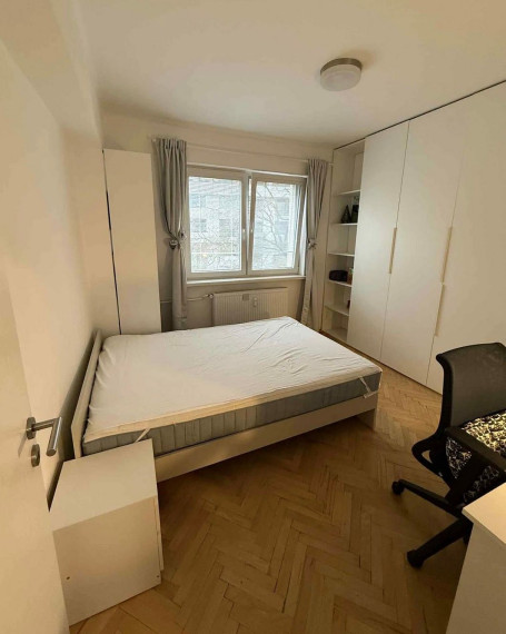 Na prenájom pekný 4-izbový byt na Blumentálskej ulici - Bratislava I TOP