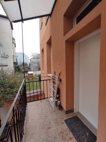 1 izbový byt vhodný aj ako kancelária, v peknom historickom objekte, v blízkosti Hl. vlakovej stanice, Jelenia ul, BAI,  39 m2