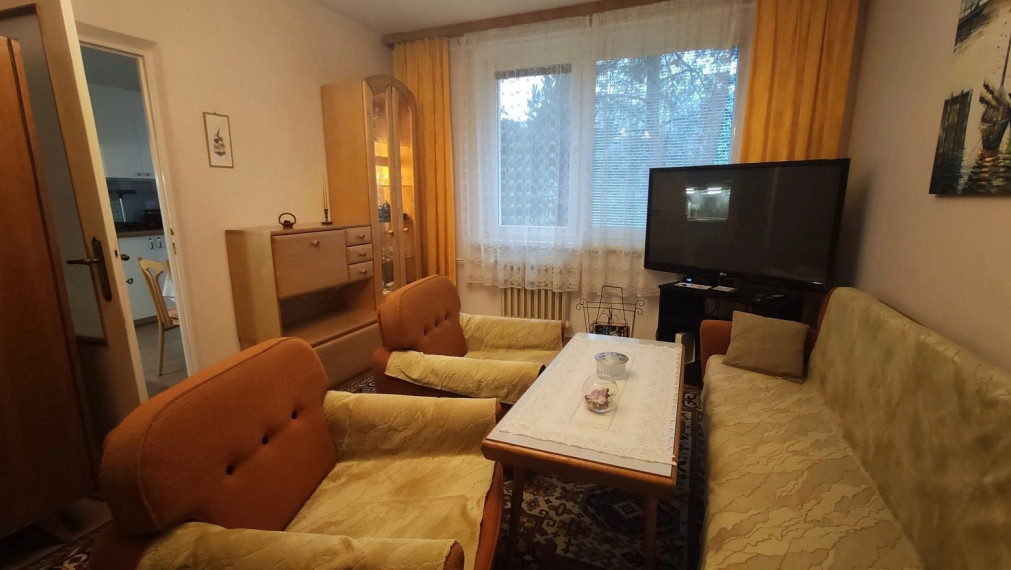 Retro zariadený byt na prenájom, Segnerova ulica -  Bratisalva IV TOP