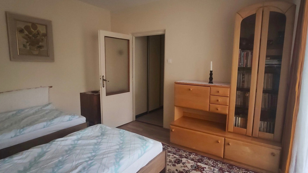 Retro zariadený byt na prenájom, Segnerova ulica -  Bratisalva IV TOP