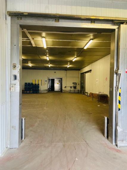 Mraziarenské komory/skladové priestory 381m2 a 390m2 na prenájom, RAČA – Bratislava 3