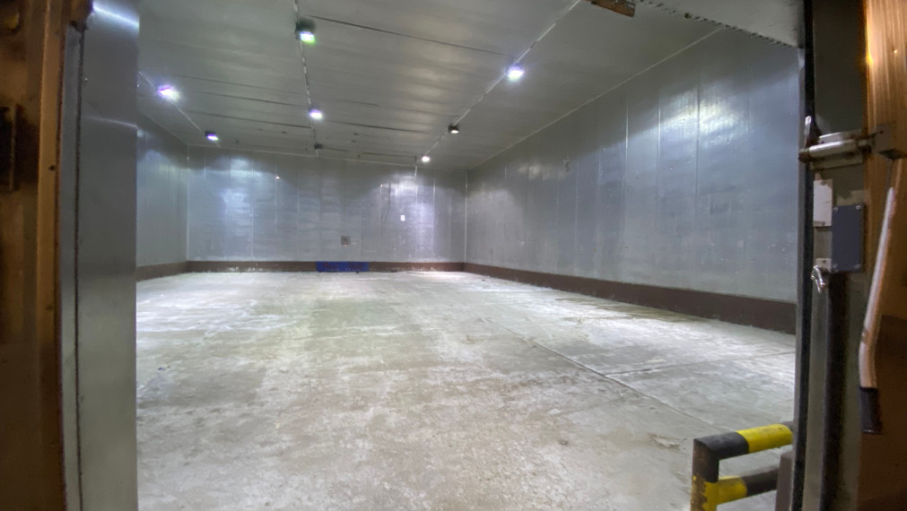 Mraziarenské komory/skladové priestory 381m2 a 390m2 na prenájom, RAČA – Bratislava 3