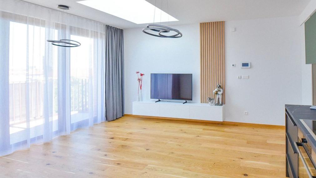 Štýlový 2 izbový byt na predaj v Bratislave II na Košickej ulici TOP