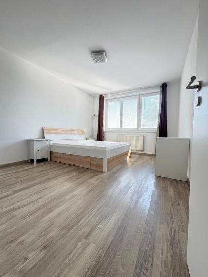 2 izbový byt s garážou na prenájom, Ružinovská, Bratislava II TOP