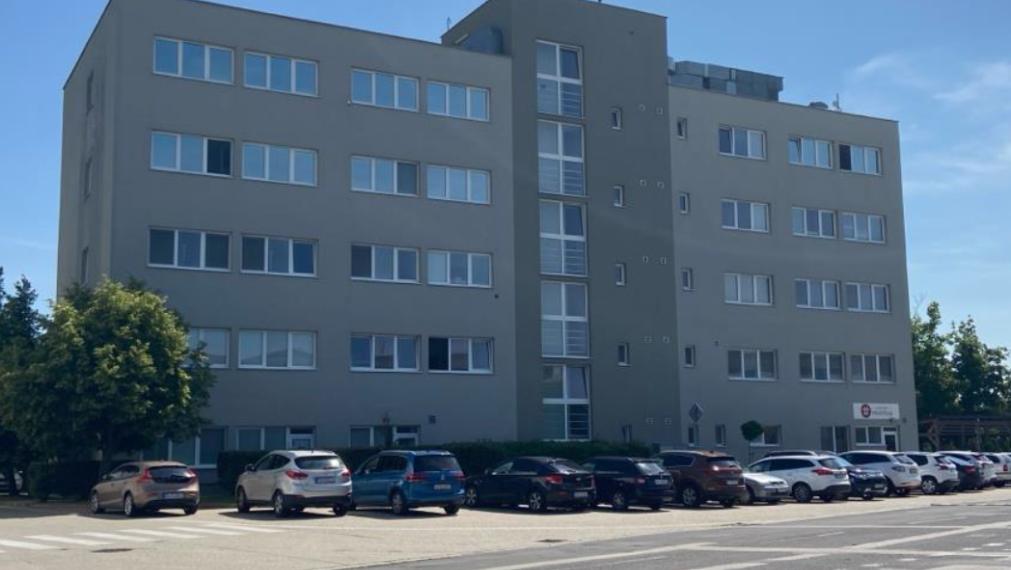 Kancelárske priestory s možnosťou skladu, Na Pántoch – Rača 