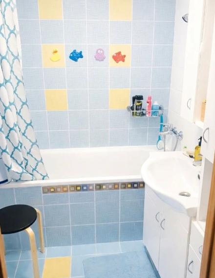 Na predaj priestranný 3-izbový byt vo vyhľadávanej časti Petržalky TOP