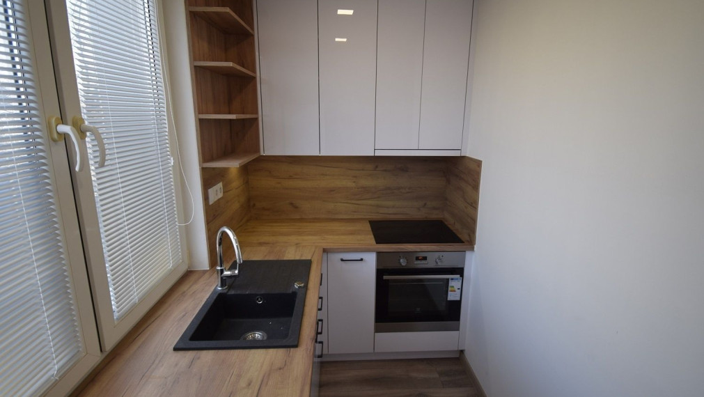 Na prenájom zariadený 2-izbový byt po kompletnej rekonštrukcii - Galanta