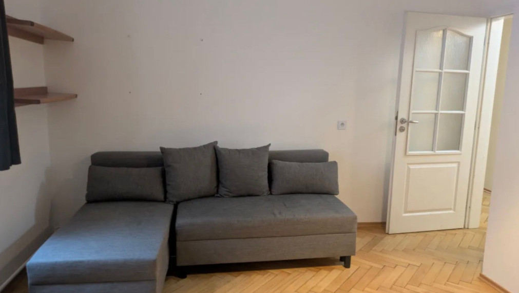 Na prenajom 4-izbový byt priamo v centre Starého mesta Bratislavy TOP