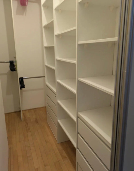 Na prenajom 4-izbový byt priamo v centre Starého mesta Bratislavy TOP