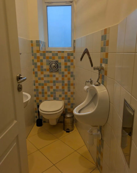 Na prenajom 4-izbový byt priamo v centre Starého mesta Bratislavy TOP