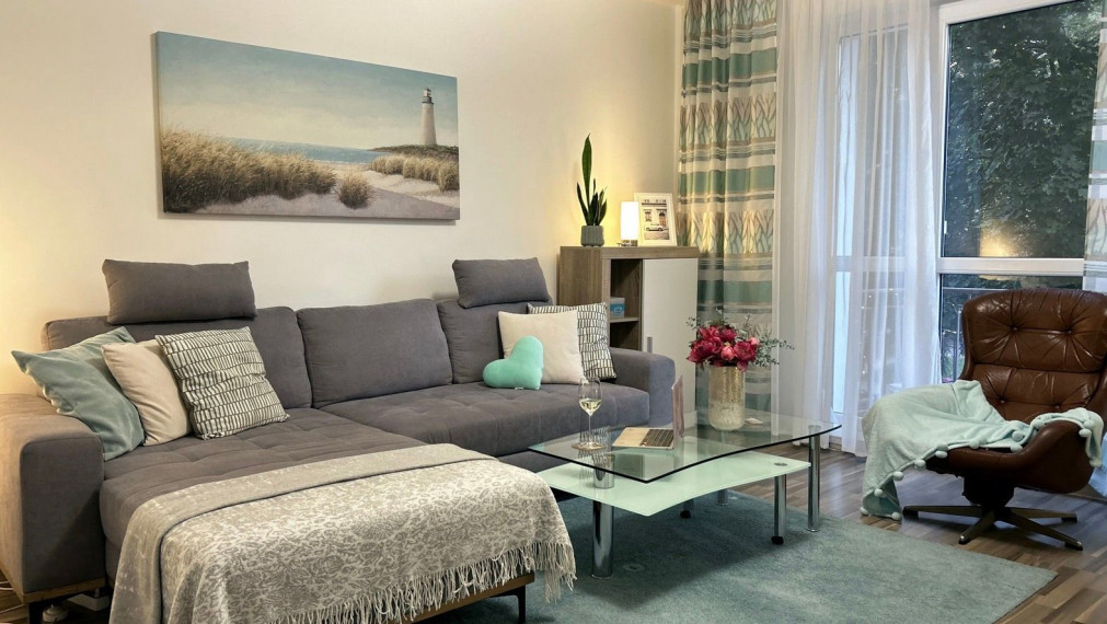 Na prenájom 2 izbový byt s balkónom - ul. Bartoškova, Bratislava III TOP