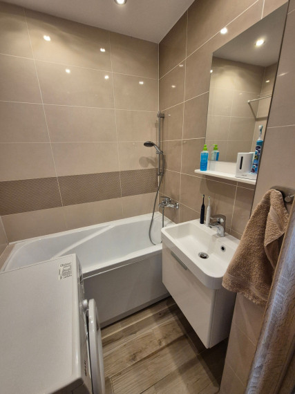 Na predaj 3-izbový byt v centre Stupavy