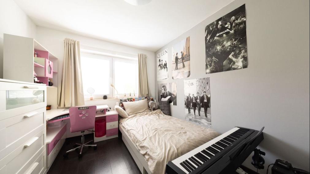 Na predaj -moderný 4‑izbový rodinný dom, Rovinka TOP