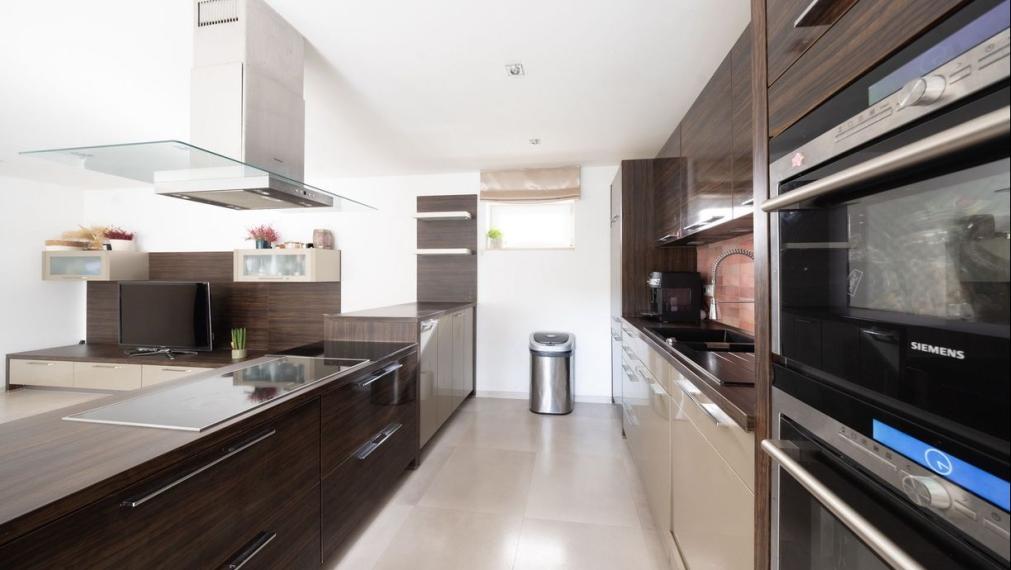 Na predaj -moderný 4‑izbový rodinný dom, Rovinka TOP