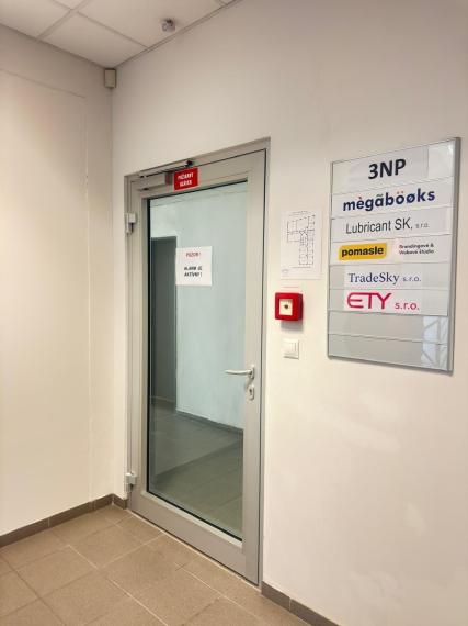 Na prenájom kancelársky priestor s výmerou 23,4 m² - Bratislava V