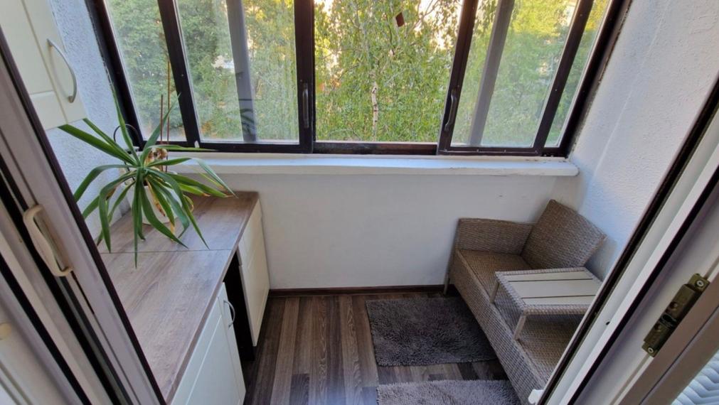 Na predaj priestranný 4-izbový byt - Bratislava V TOP