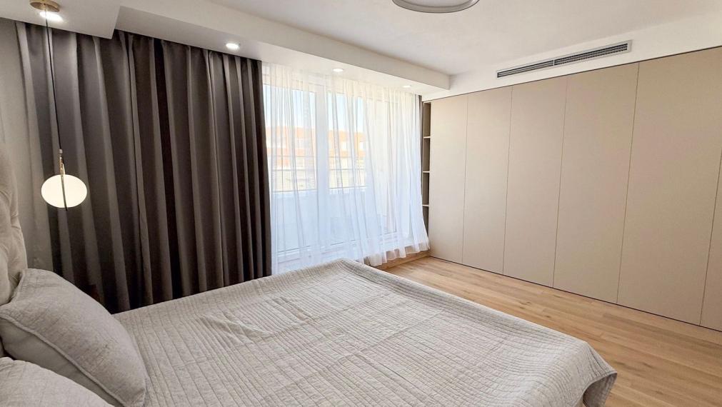 Výnimočný 4-izbový byt s technickou miestnosťou a komorou na predaj,  Bratislava III TOP