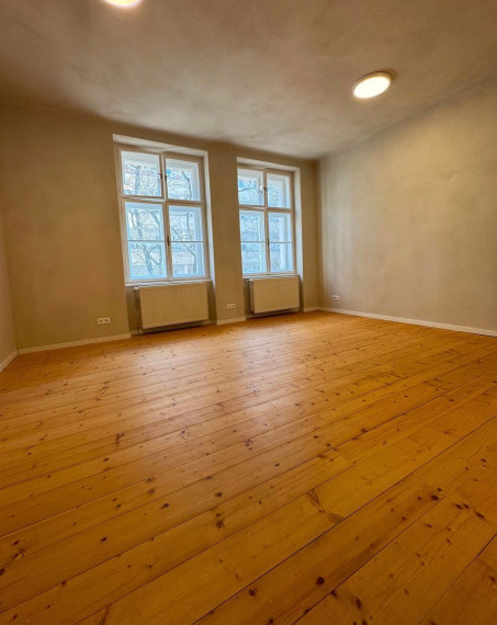 Na predaj nadštandardne zrekonštruovaný a zreštaurovaný 3-izbový byt - Bratislava III TOP