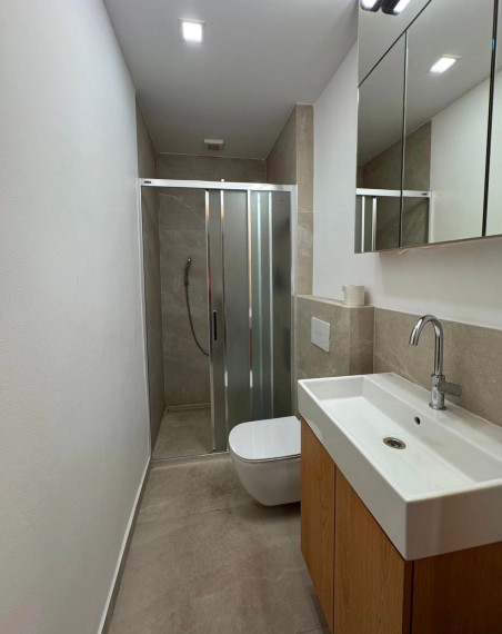 Na predaj nadštandardne zrekonštruovaný a zreštaurovaný 3-izbový byt - Bratislava III TOP