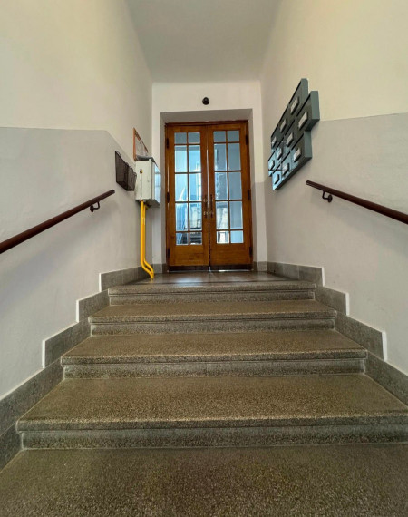 Na predaj nadštandardne zrekonštruovaný a zreštaurovaný 3-izbový byt - Bratislava III TOP