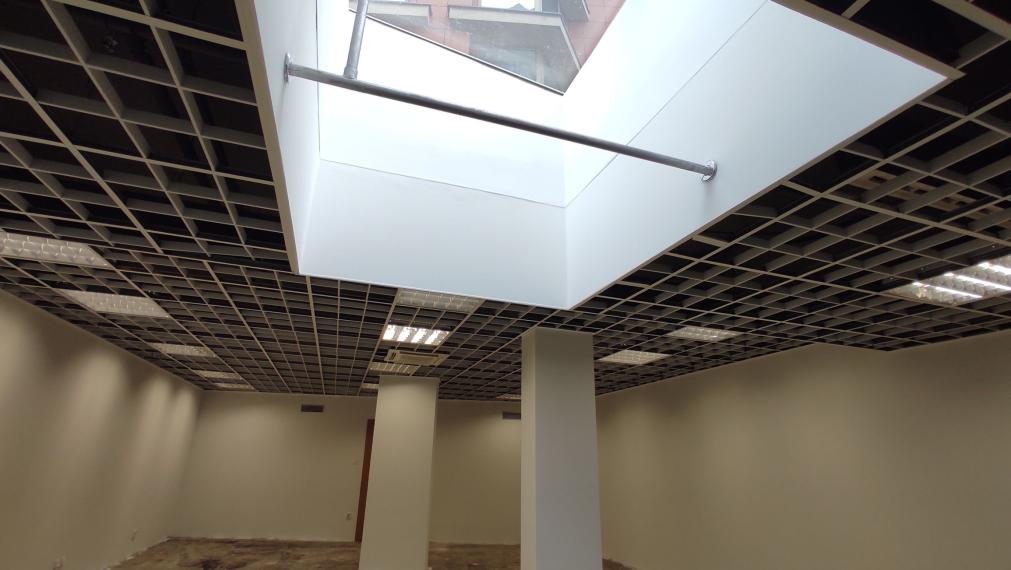 Obchodno-administratívny priestor 96,38m2 s výkladom do átria objektu, Vienna Gate, Kopčianska-Petržalka