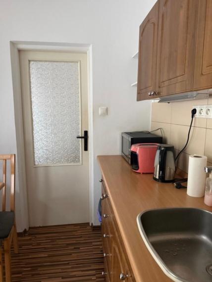 Na predaj príjemný a prakticky riešený 1-izbový byt, Bratislava IV TOP