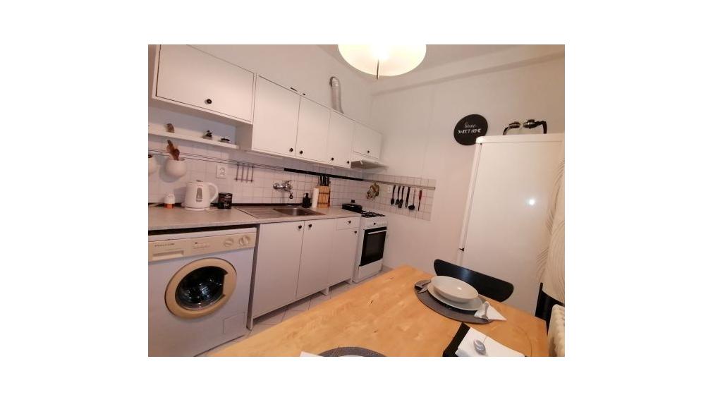  Na prenájom 1-izbovy byt vo výbornej lokalite Ružinov na ulici Dohnányho TOP