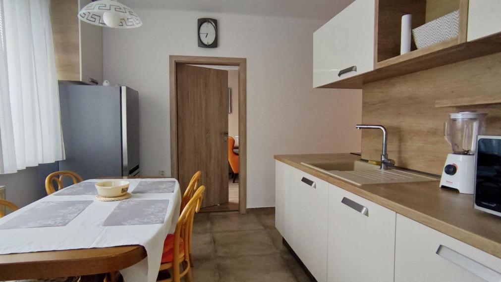 2- izbový kompletne rekonštruovaný byt NA PRENÁJOM, Trenčín - Juh 