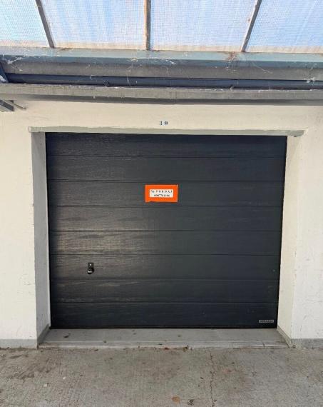 Na predaj garáž na ulici Eisnerova v Devínskej Novej Vsi v osobnom vlastníctve.