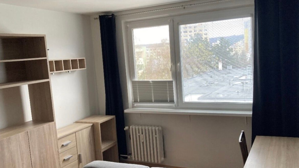 Na prenájom pekný 2-izbový byt - ul. Pri kríži, Bratislava IV TOP