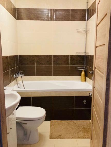  Na dlhodobý prenájom 1-izbový svetlý byt v Petržalke TOP