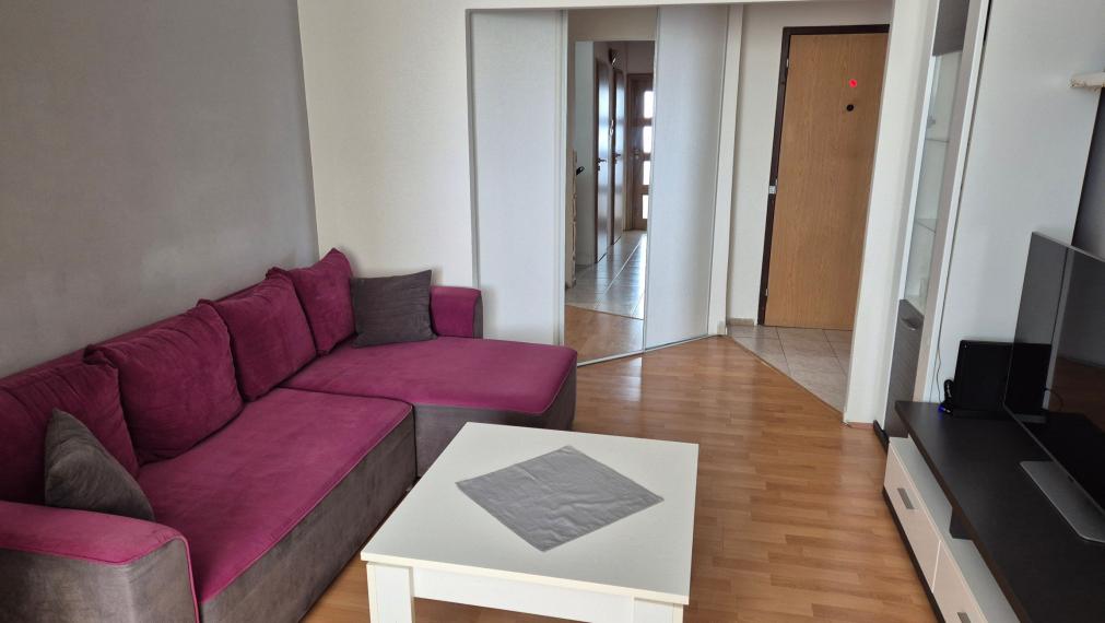 Na predaj 3-izbový byt v centre Stupavy