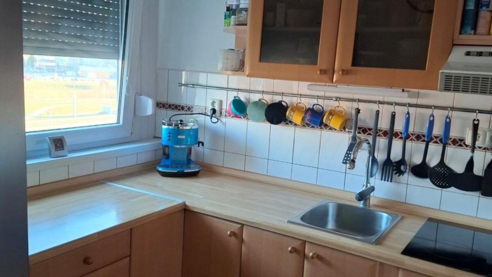 Na predaj priestranná garsónka deluxe - ul. Jungmannova, Bratislava V TOP