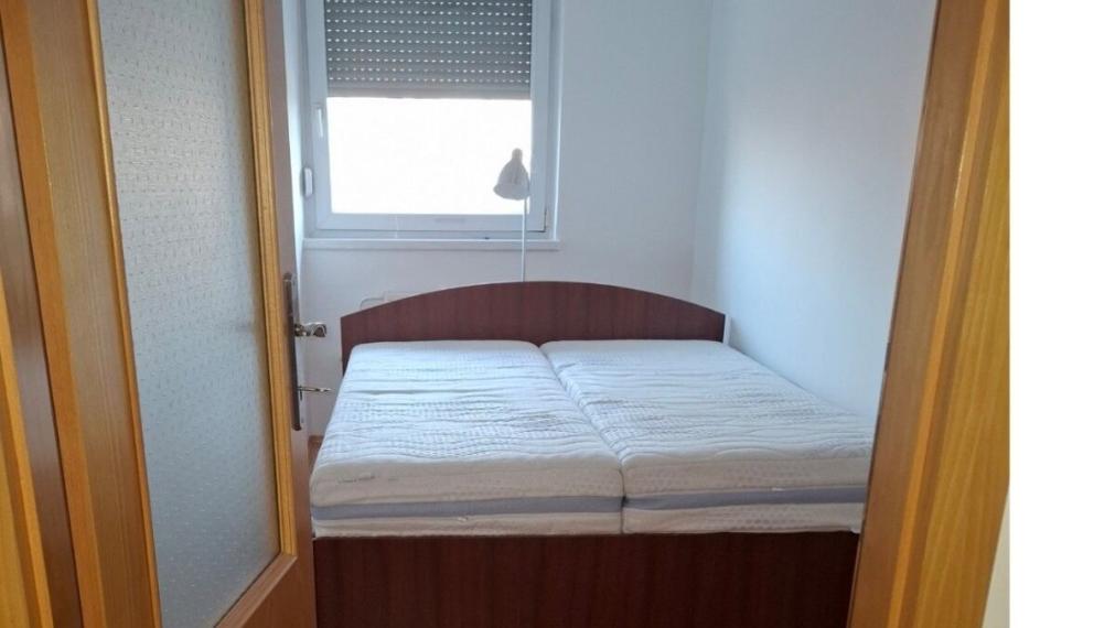 Na predaj priestranná garsónka deluxe - ul. Jungmannova, Bratislava V TOP