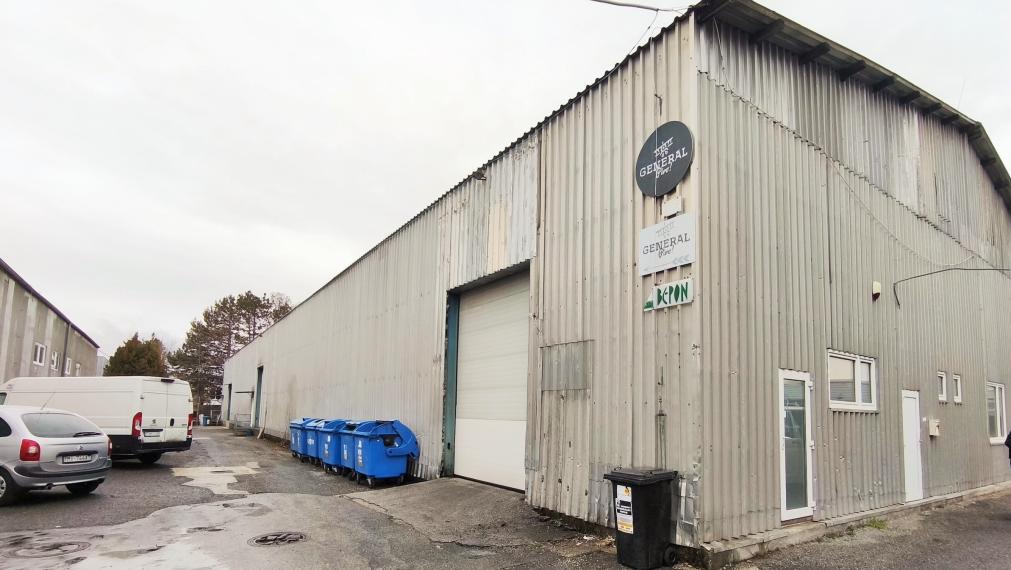 Na prenájom skladové/výrobné priestory v areáli na Magnetovej 13, Bratislava III 