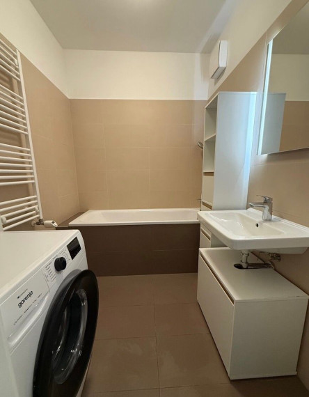 Na prenájom moderný, nový 2-izbový byt s loggiou - Bratislava IV TOP