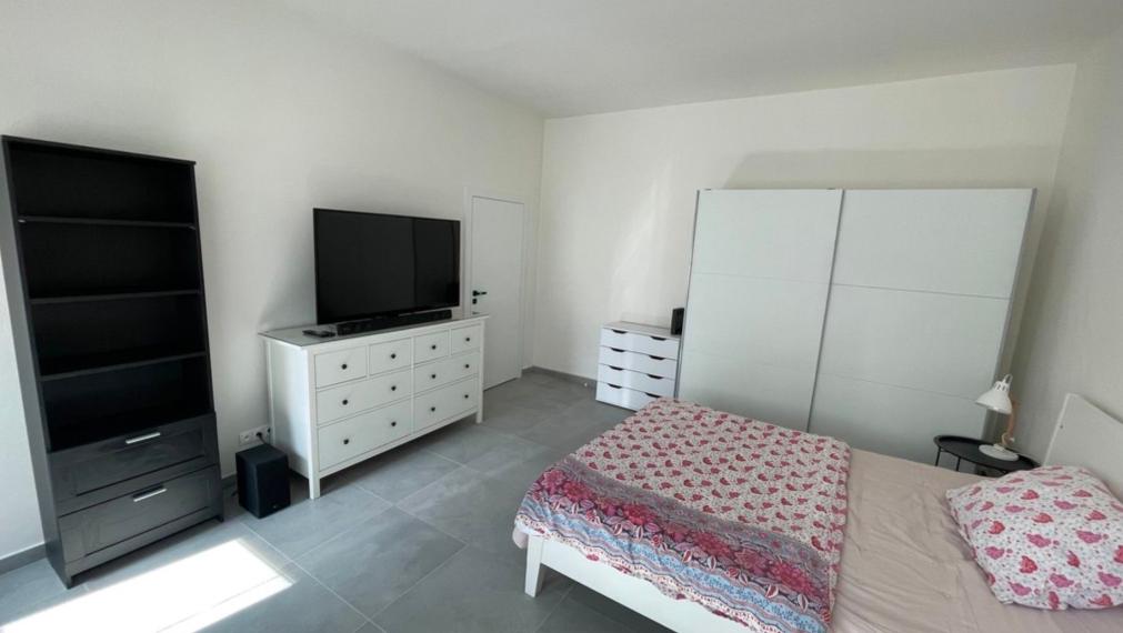 Na prenájom DOG FRIENDLY a kompletne zariadený 1-izbový byt v Rači TOP