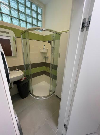 Na prenájom DOG FRIENDLY a kompletne zariadený 1-izbový byt v Rači TOP