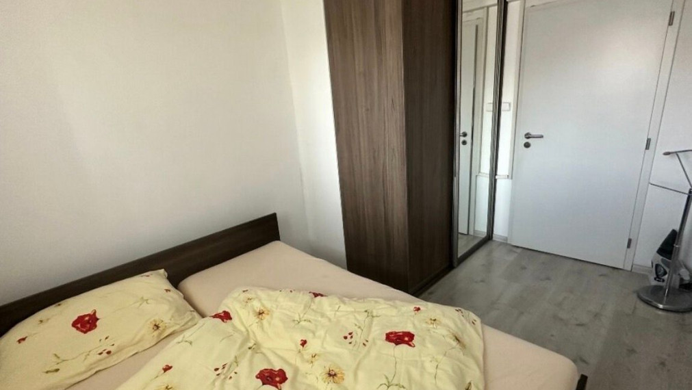 Na prenájom štýlový, kompletne zariadený a nedávno zrekonštruovaný 2-izbový byt, Bratislava I