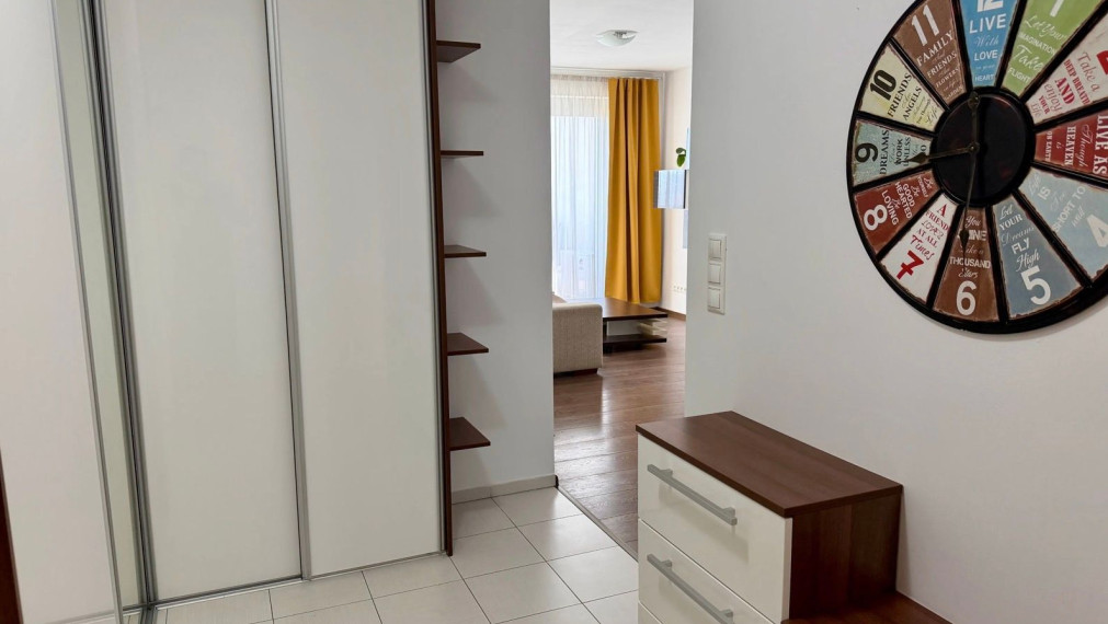 Na dlhodobý prenájom príjemný 2-izbový byt v projekte Vinohradis na Kolibe, Bratislava III TOP 