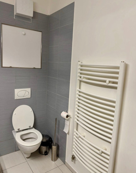 Na dlhodobý prenájom príjemný 2-izbový byt v projekte Vinohradis na Kolibe, Bratislava III TOP 