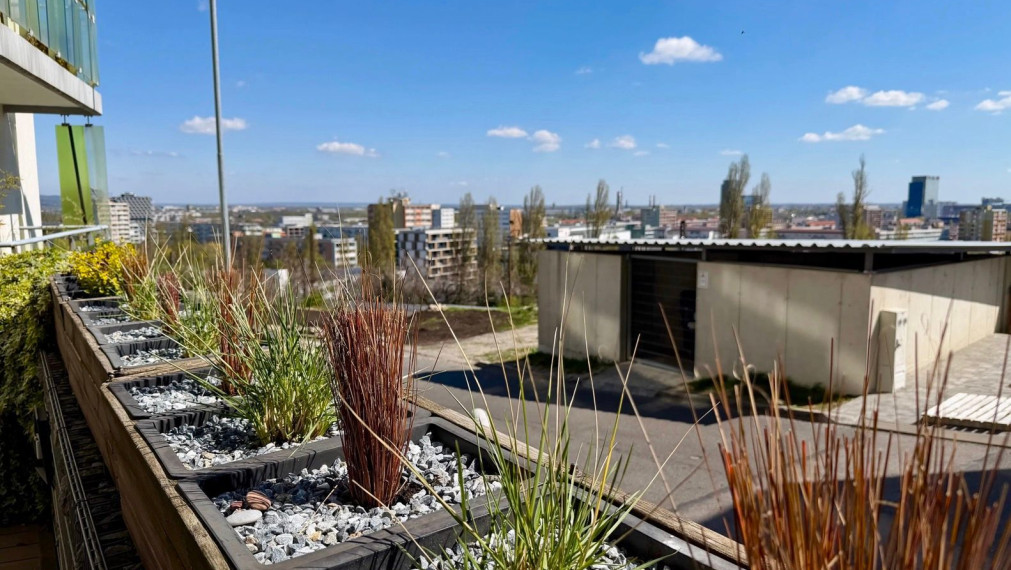 Na dlhodobý prenájom príjemný 2-izbový byt v projekte Vinohradis na Kolibe, Bratislava III TOP 