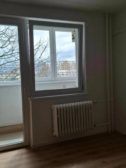 Na predaj kompletne zrekonštruovaná garsónka s loggiou v Petržalke TOP