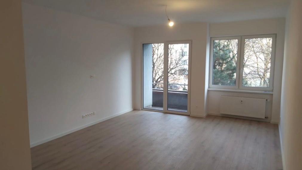 Veľkorysý 4-izbový byt na Krížnej s 2 loggiami